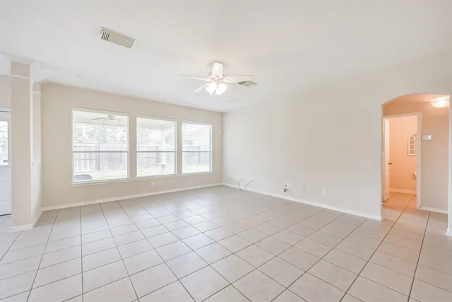 $437,777 | 2601 Hewn Rock Way, Pearland, TX 77584