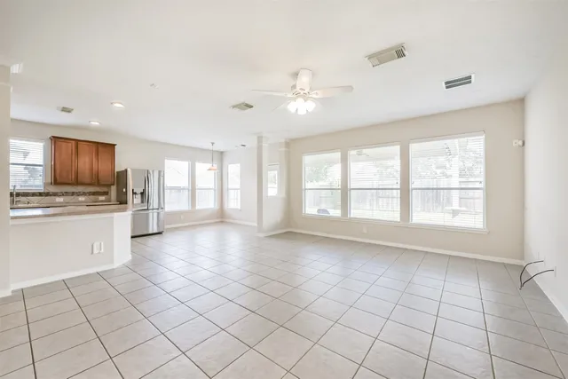 $437,777 | 2601 Hewn Rock Way, Pearland, TX 77584