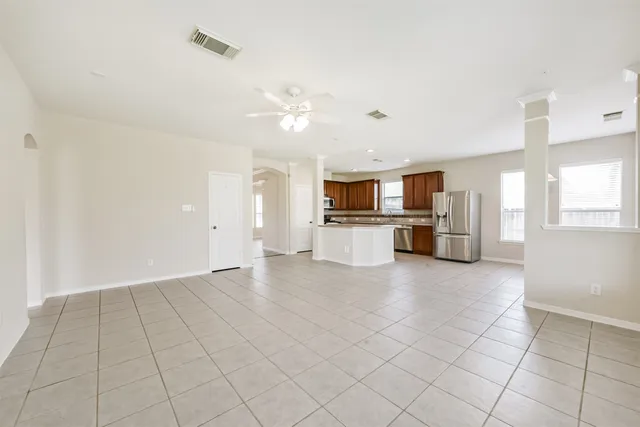 $437,777 | 2601 Hewn Rock Way, Pearland, TX 77584