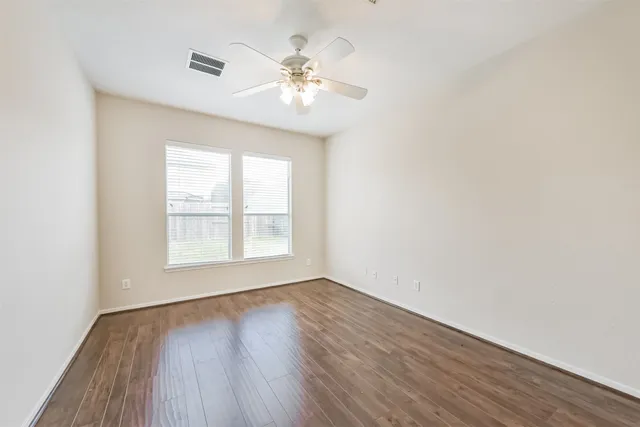 $437,777 | 2601 Hewn Rock Way, Pearland, TX 77584