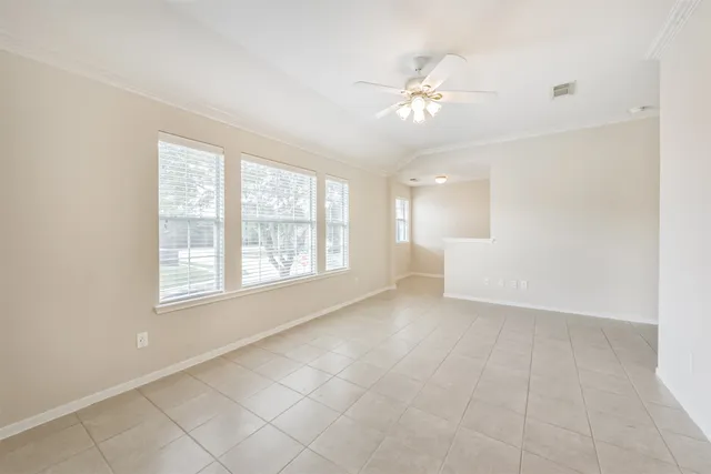 $437,777 | 2601 Hewn Rock Way, Pearland, TX 77584