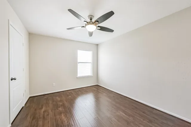 $437,777 | 2601 Hewn Rock Way, Pearland, TX 77584