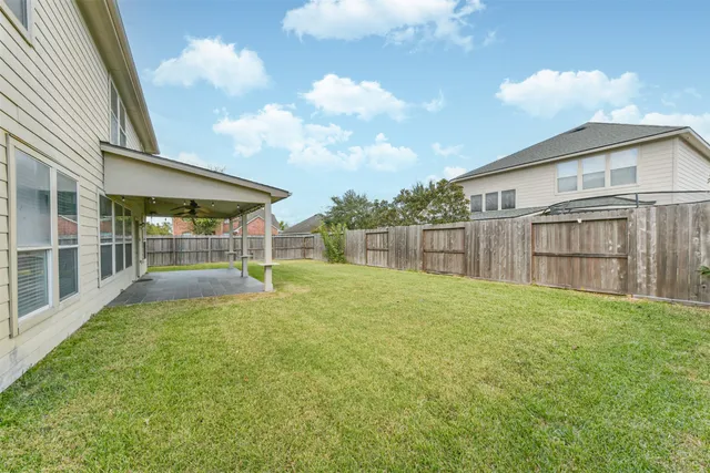 $437,777 | 2601 Hewn Rock Way, Pearland, TX 77584