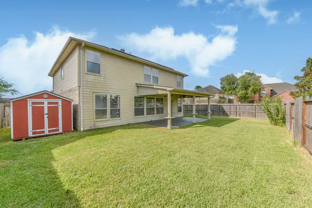 $437,777 | 2601 Hewn Rock Way, Pearland, TX 77584