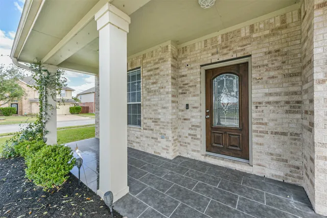 $437,777 | 2601 Hewn Rock Way, Pearland, TX 77584