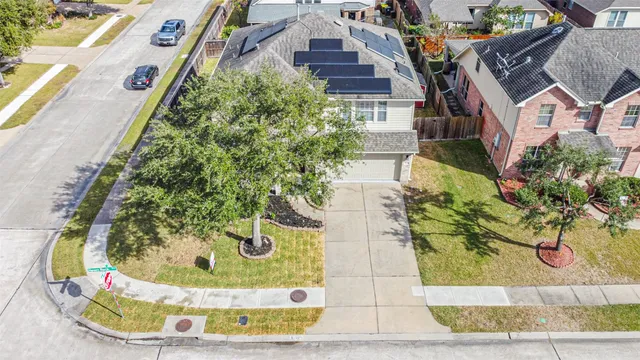 $437,777 | 2601 Hewn Rock Way, Pearland, TX 77584