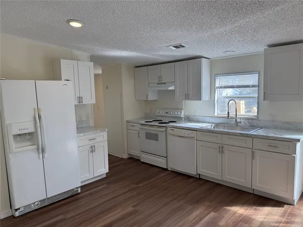 $184,900 | 300 South Hankin Road, Bartow, FL 33830