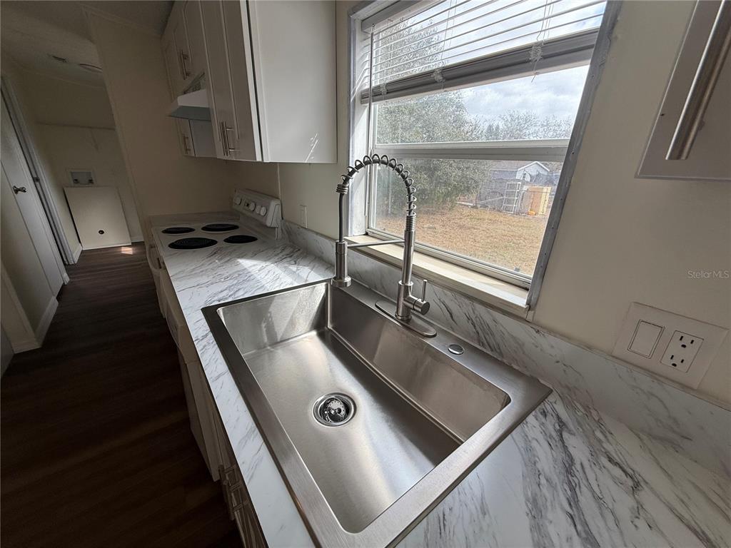 300 South Hankin Road Bartow, FL 33830 - Photo 5 of 22