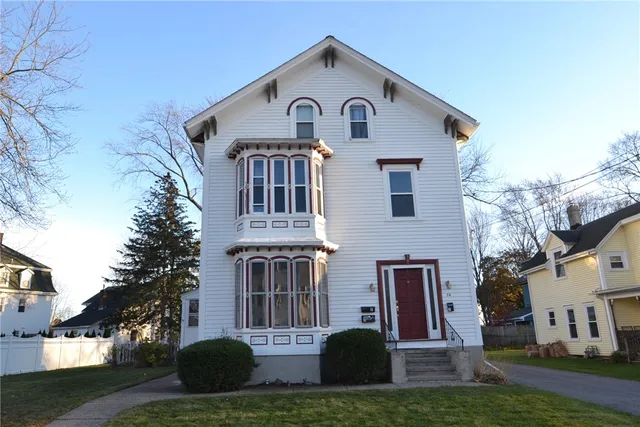 $719,000 | 24 Arnold Street, Lincoln, RI 02865