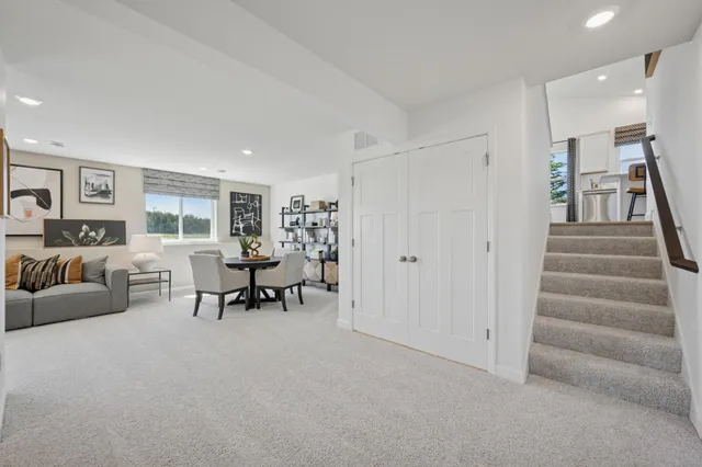 $463,650 | 26681 8th Street West, Zimmerman, MN 55398