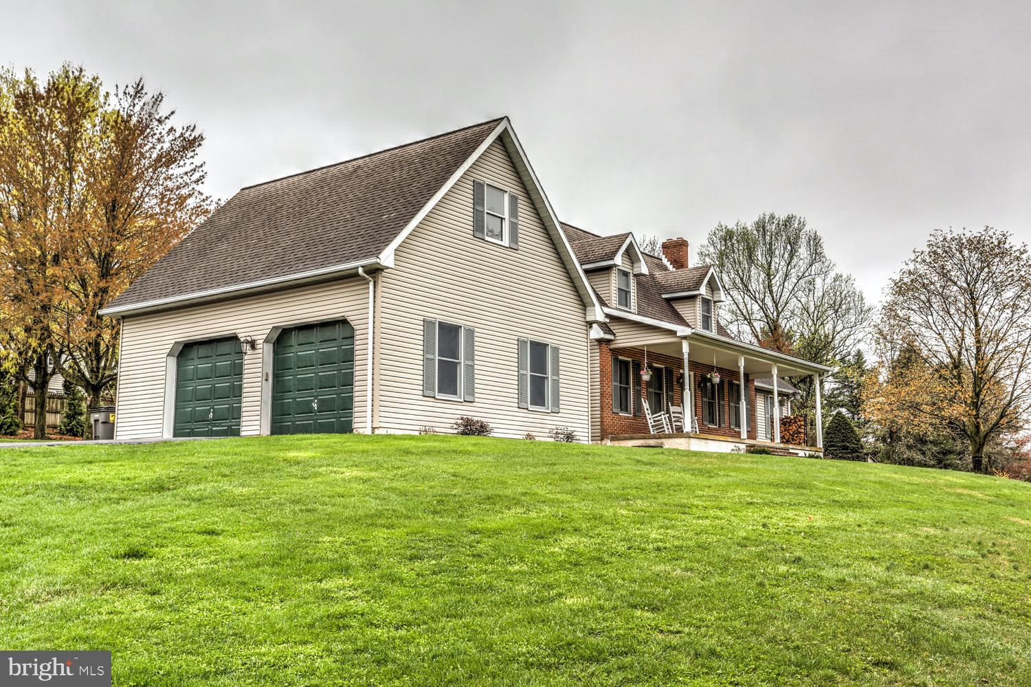 2075 Young Road Pottstown, PA 19465 - Photo 3 of 66