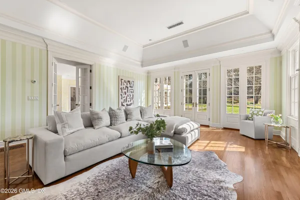 $6,700,000 | 131 Pecksland Road, Greenwich, CT 06831