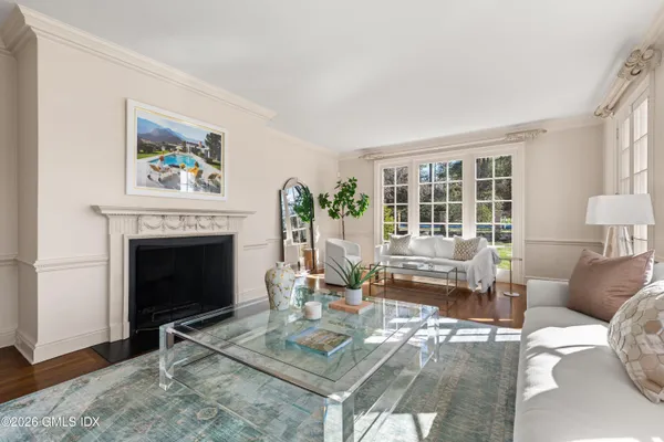 $6,700,000 | 131 Pecksland Road, Greenwich, CT 06831