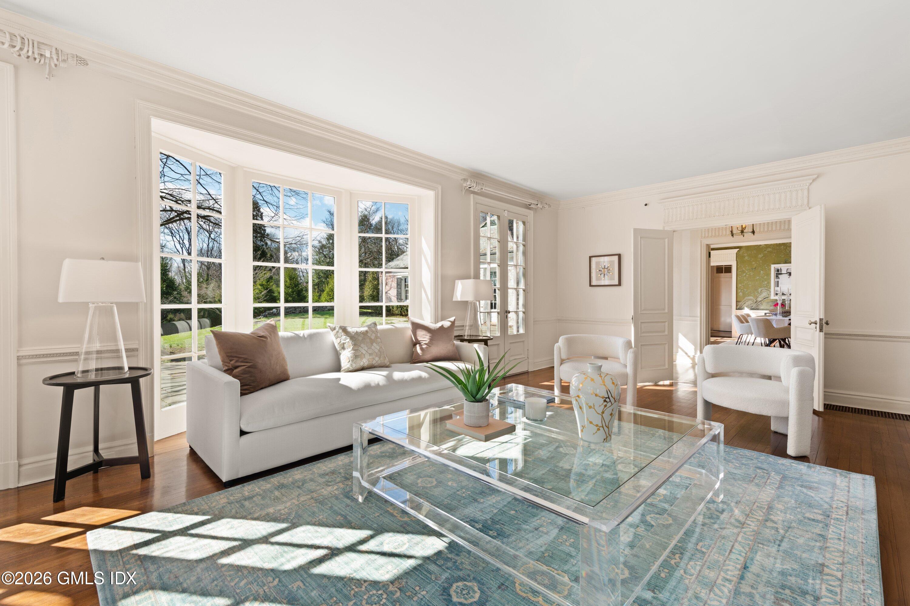 131 Pecksland Road Greenwich, CT 06831 - Photo 9 of 36 029-131PeckslandRoad-Greenwich-CT-06831-