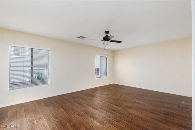 $1,695 | 550 Twilight Blue Avenue, North Las Vegas, NV 89032