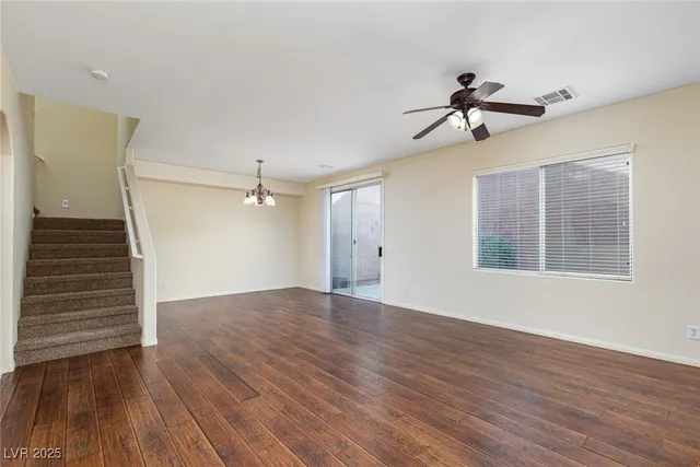 $1,695 | 550 Twilight Blue Avenue, North Las Vegas, NV 89032