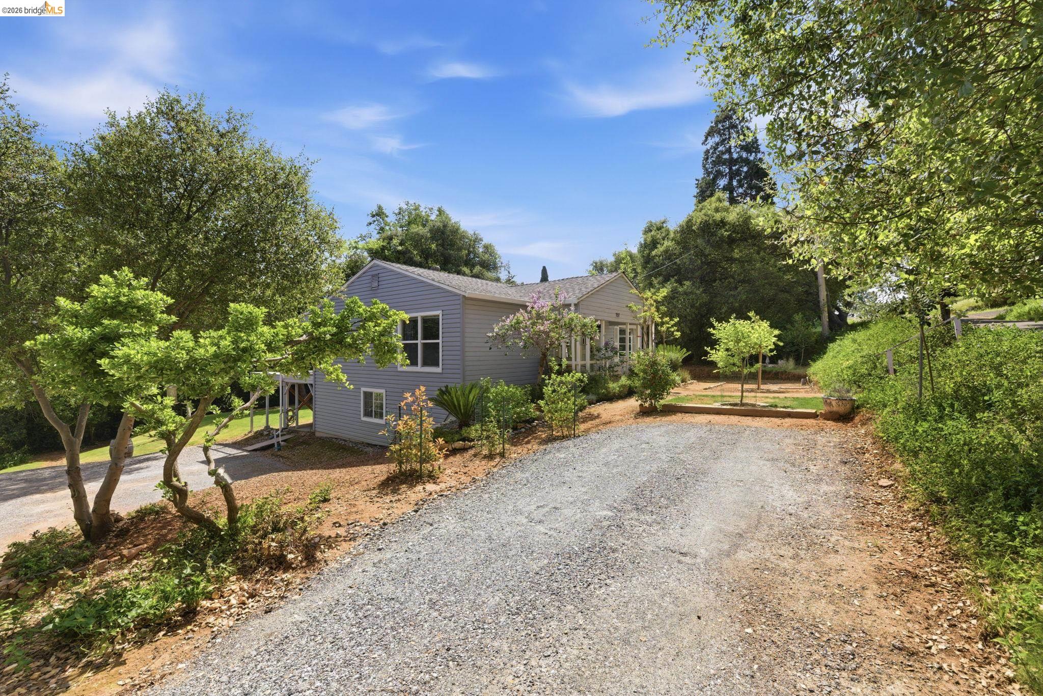 757 East Bald Mountain Road Sonora, CA 95370 - Photo 38 of 39