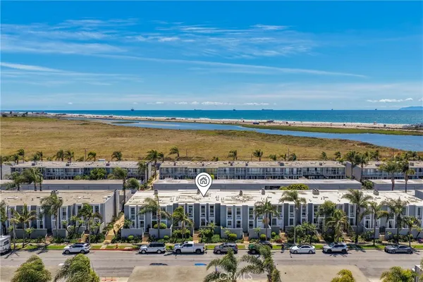 $1,175,000 | 4006 Aladdin Drive, Huntington Beach, CA 92649