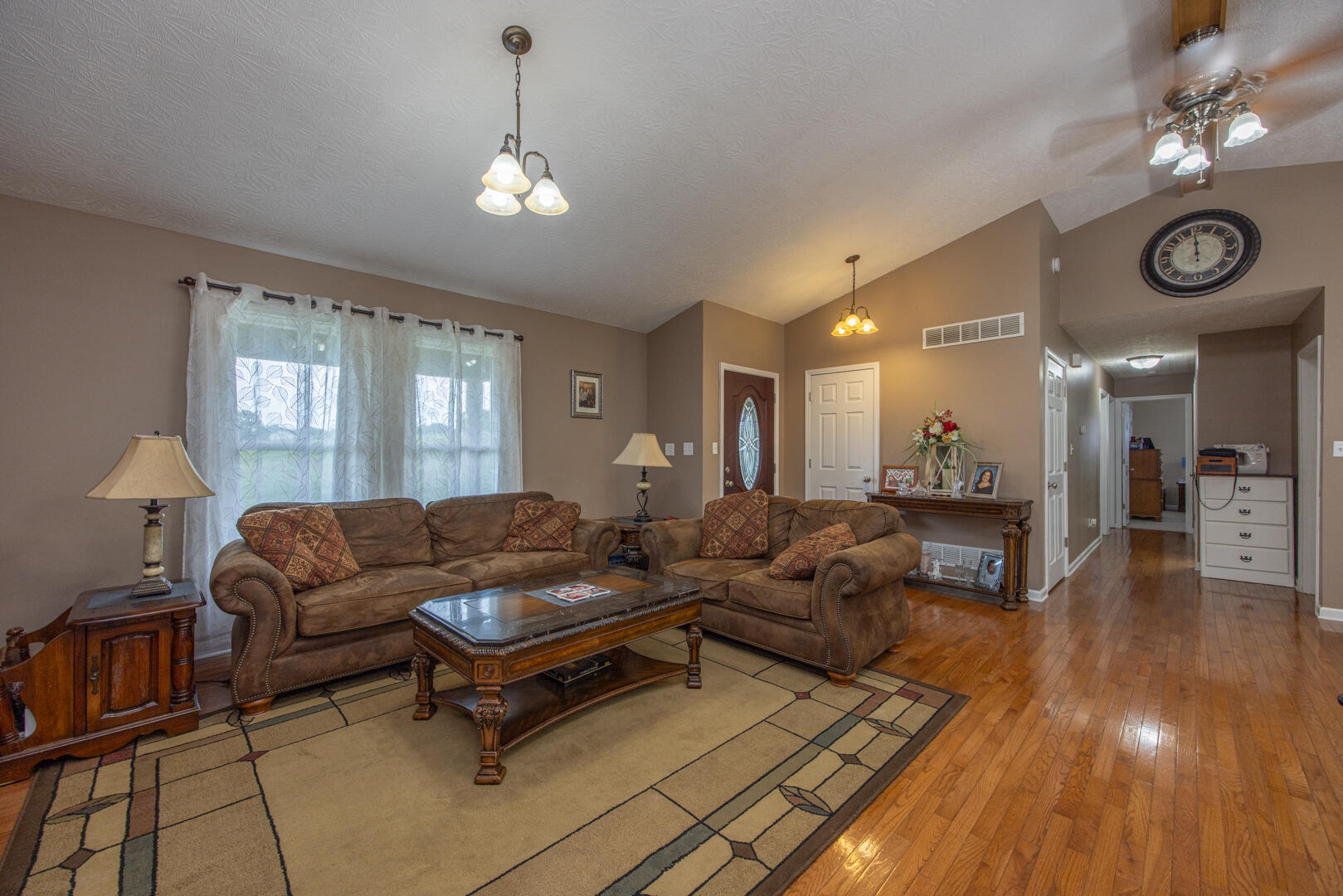 3011 North Middletown Road Paris, KY 40361 - Photo 16 of 31 5B5A1790