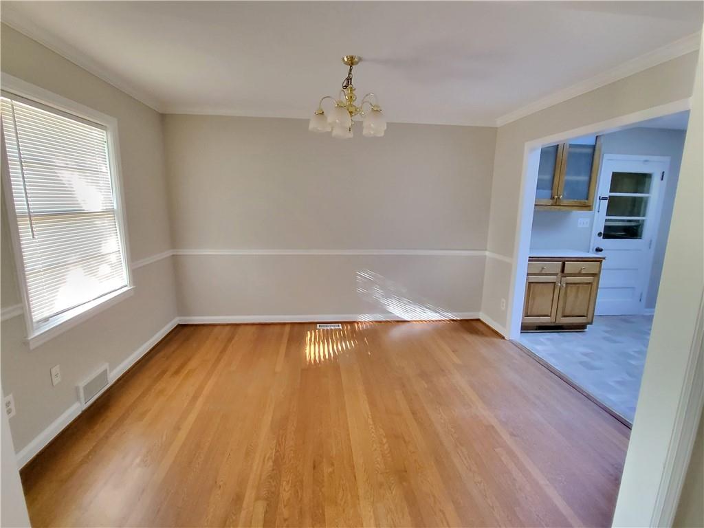 697 Willivee Drive Decatur, GA 30033 - Photo 4 of 8