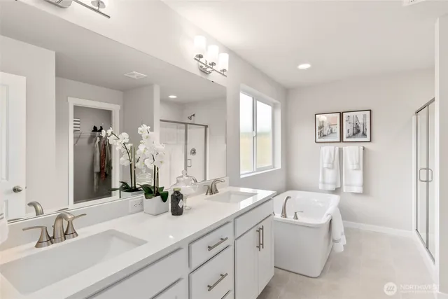 $590,950 | 216 Northeast Shadowhawk Lane, Bremerton, WA 98311