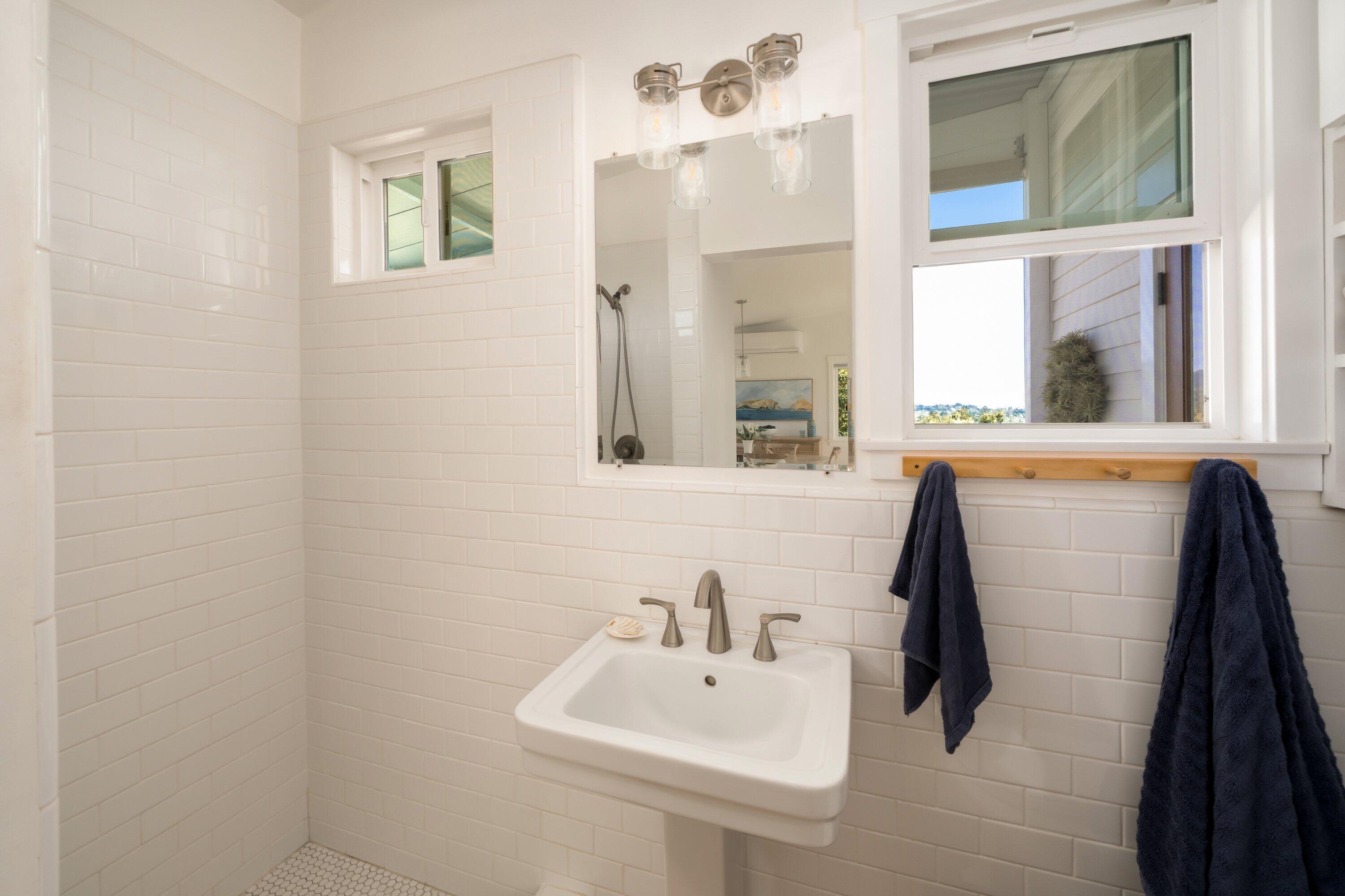 1770 Santa Monica Road Carpinteria, CA 93013 - Photo 16 of 36 1770 Santa Monica Rd - 12