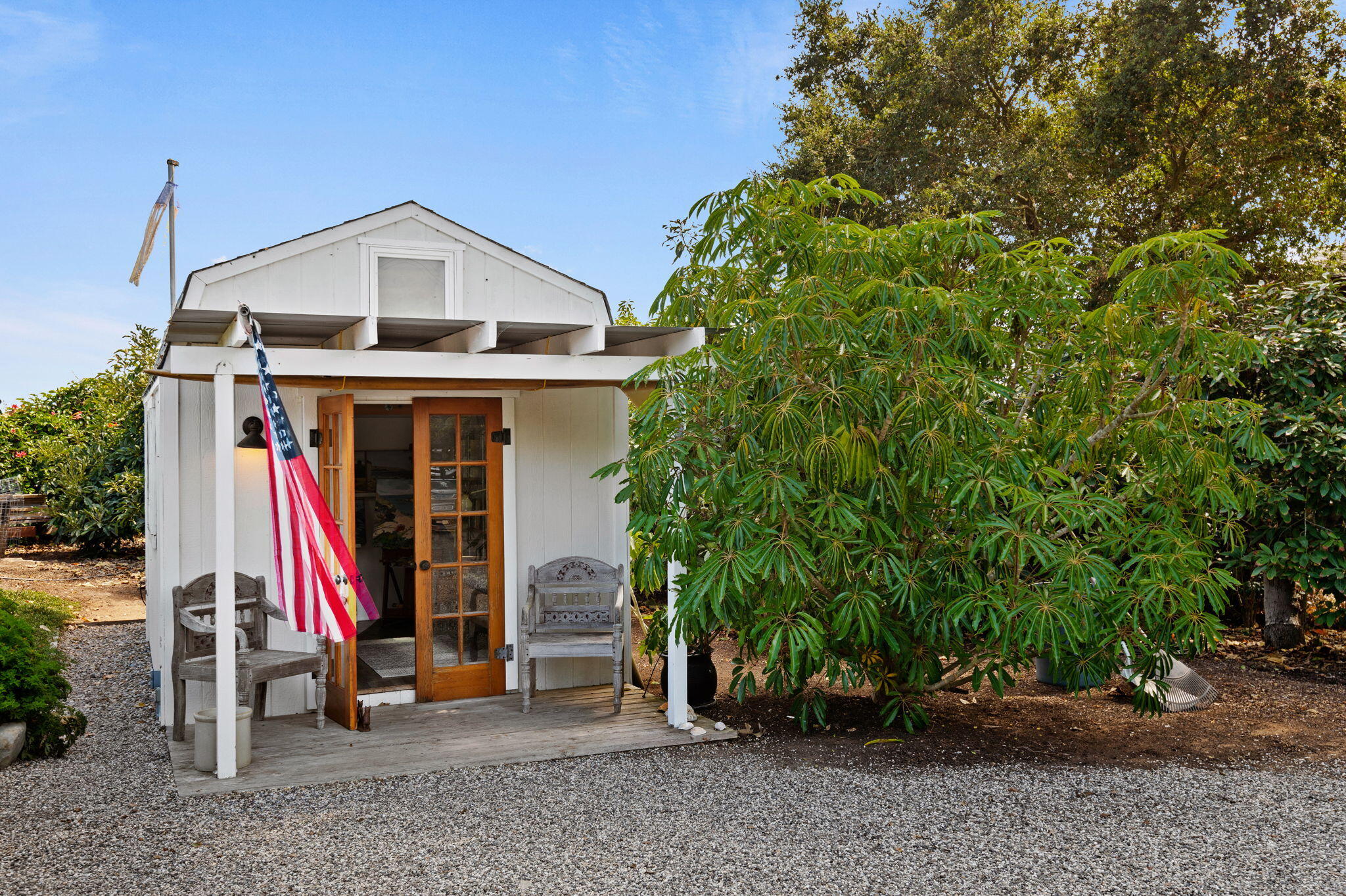 1770 Santa Monica Road Carpinteria, CA 93013 - Photo 32 of 36 22 - Art Studio