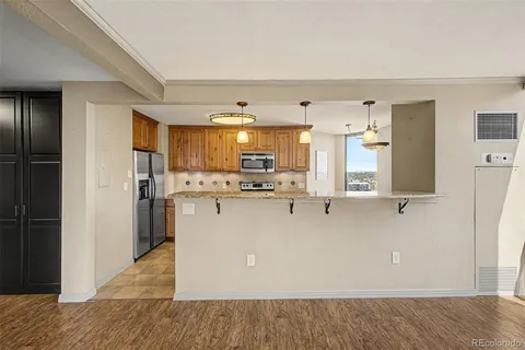 $550,000 | 1625 Larimer Street, Unit 2805, Denver, CO 80202