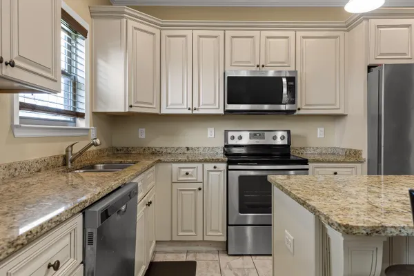 $315,000 | 144 Franklin Drive, Fort Oglethorpe, GA 30742