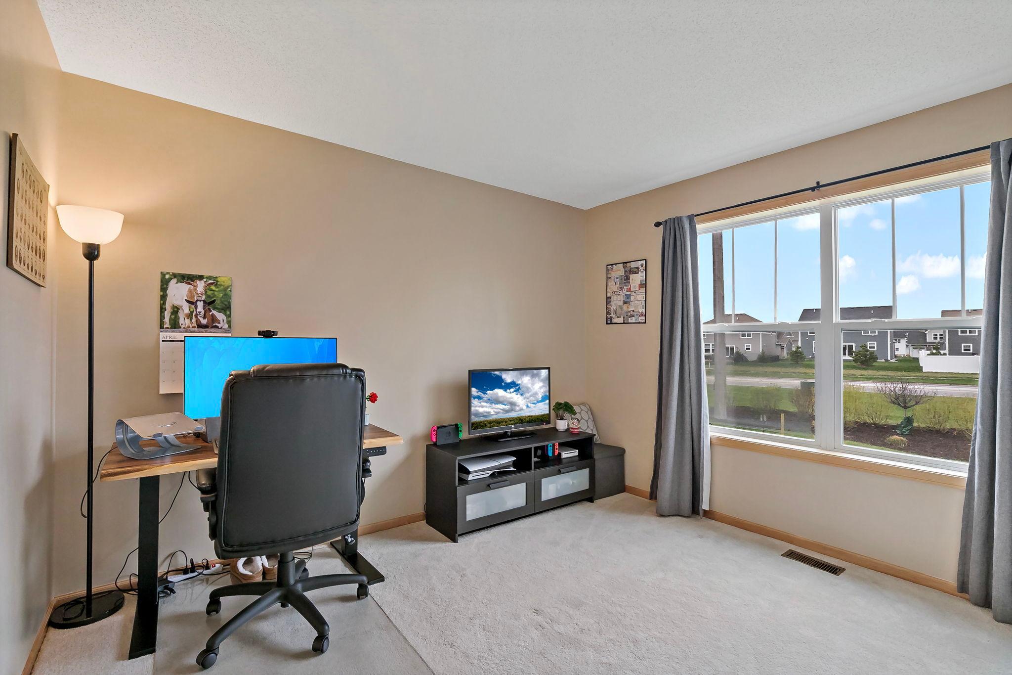 1944 Commonwealth Boulevard, Unit 4 Chanhassen, MN 55317 - Photo 28 of 35