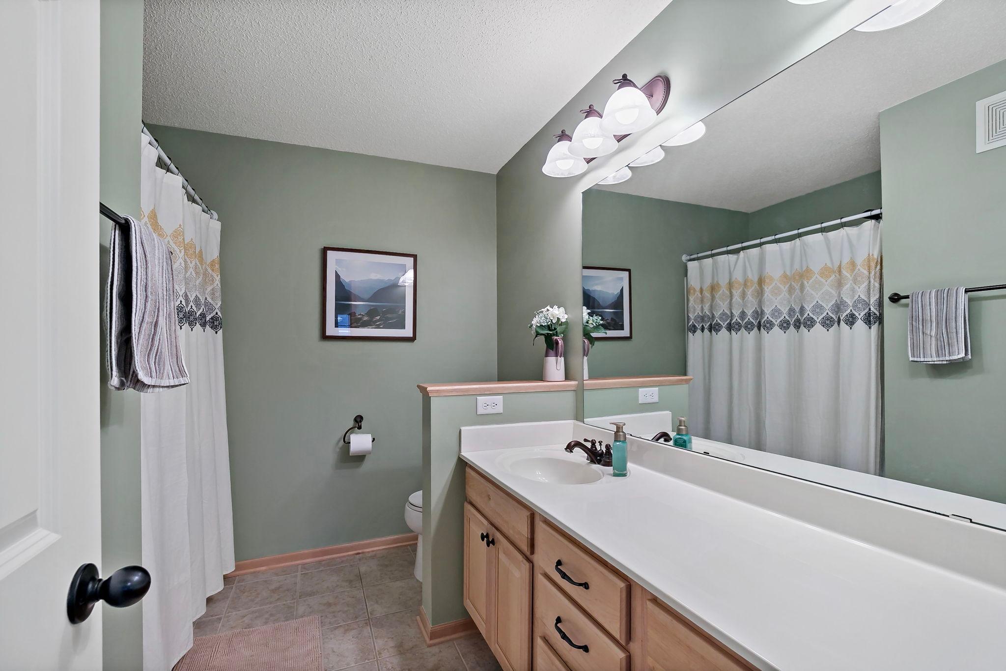 1944 Commonwealth Boulevard, Unit 4 Chanhassen, MN 55317 - Photo 30 of 35
