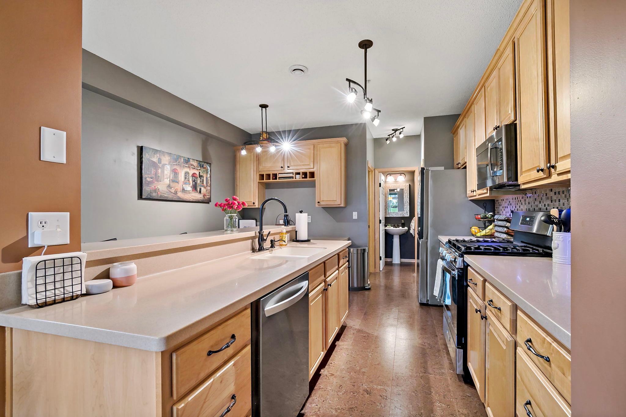 1944 Commonwealth Boulevard, Unit 4 Chanhassen, MN 55317 - Photo 10 of 35