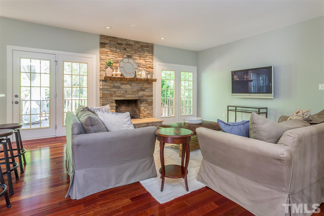 10008 Quillstone Court Raleigh, NC 27613 - Photo 2 of 25 Gallery Image 2