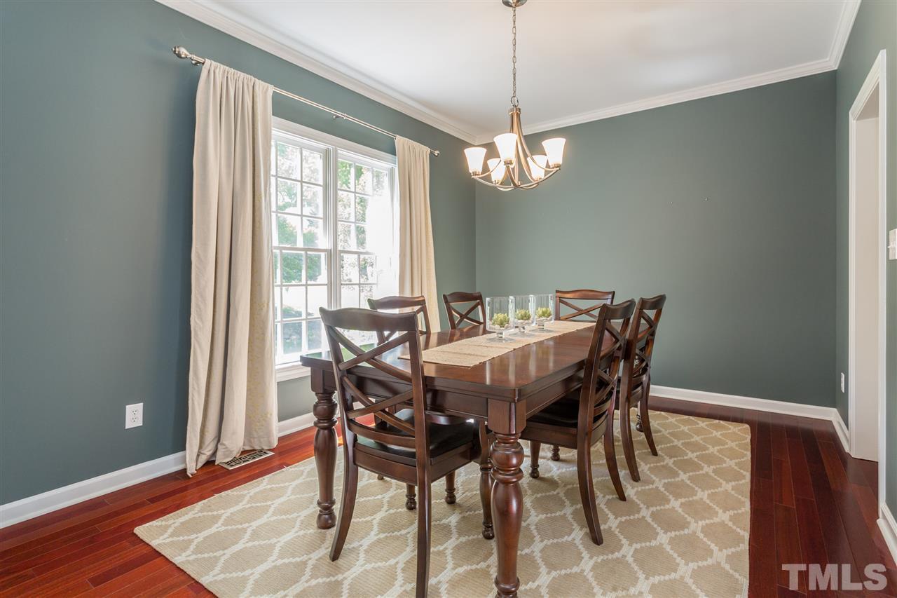 10008 Quillstone Court Raleigh, NC 27613 - Photo 6 of 25 Gallery Image 6