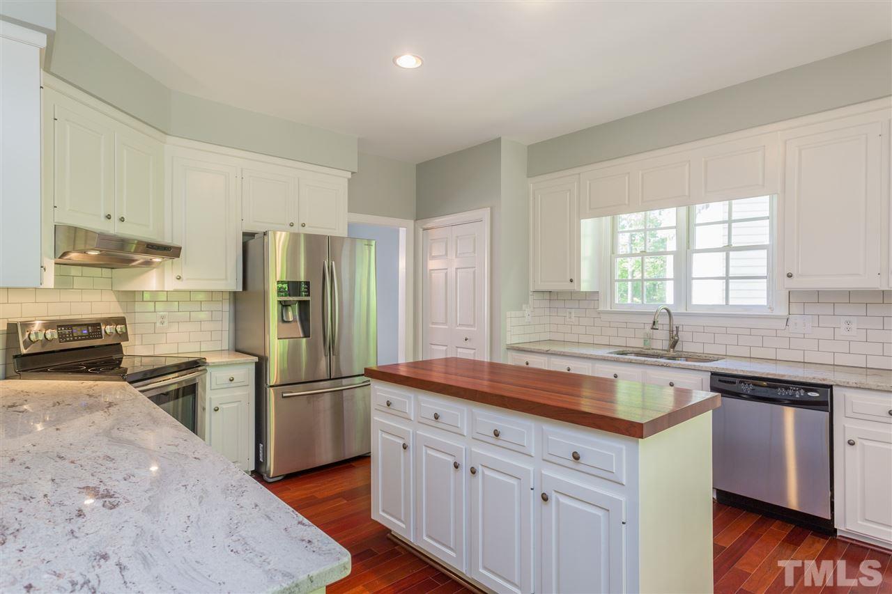 10008 Quillstone Court Raleigh, NC 27613 - Photo 8 of 25 Gallery Image 8