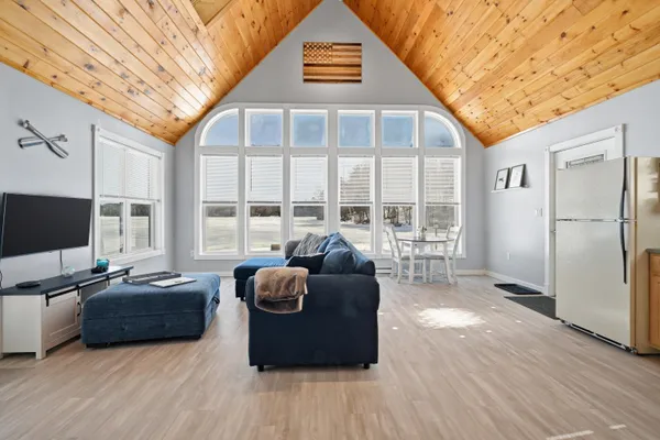 $589,000 | 28 Lintonia Drive, Unit 13, Litchfield, ME 04350