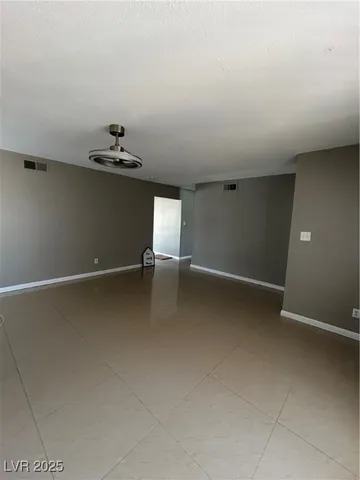 $1,995 | 5396 Chestnut Street, Las Vegas, NV 89119