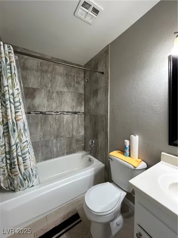 $1,995 | 5396 Chestnut Street, Las Vegas, NV 89119