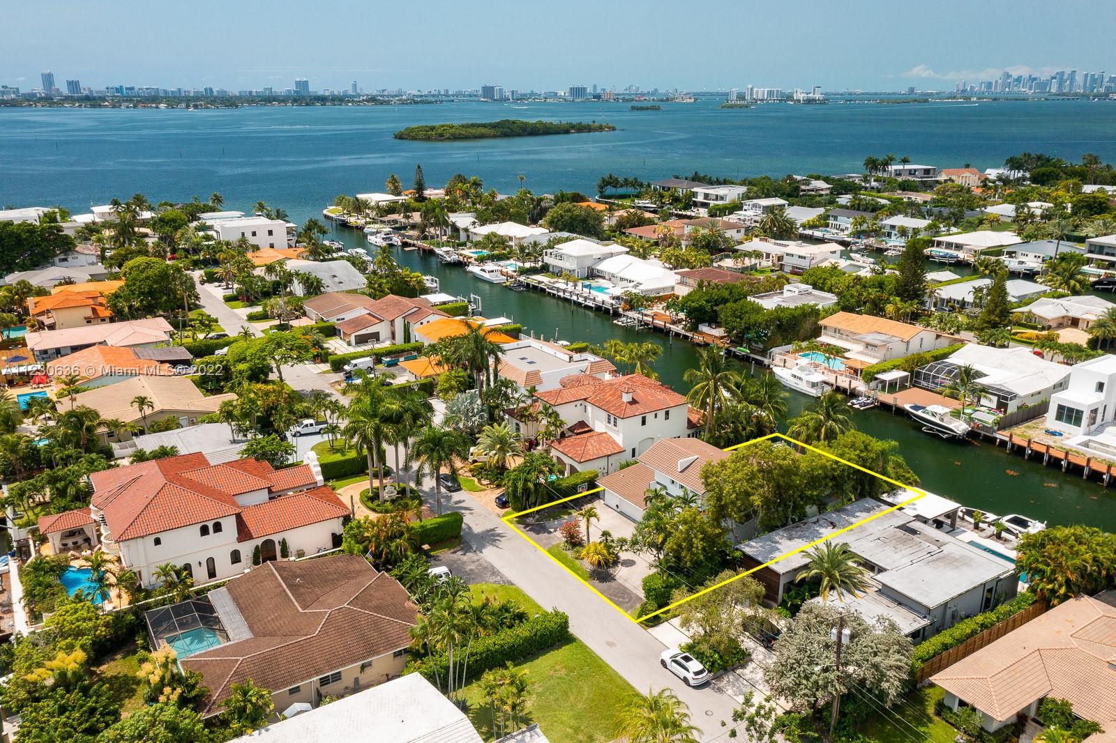 1922 Northeast 119th Road North Miami, FL 33181 - Photo 40 of 42 an aerial view of lake residential house with outdoor space