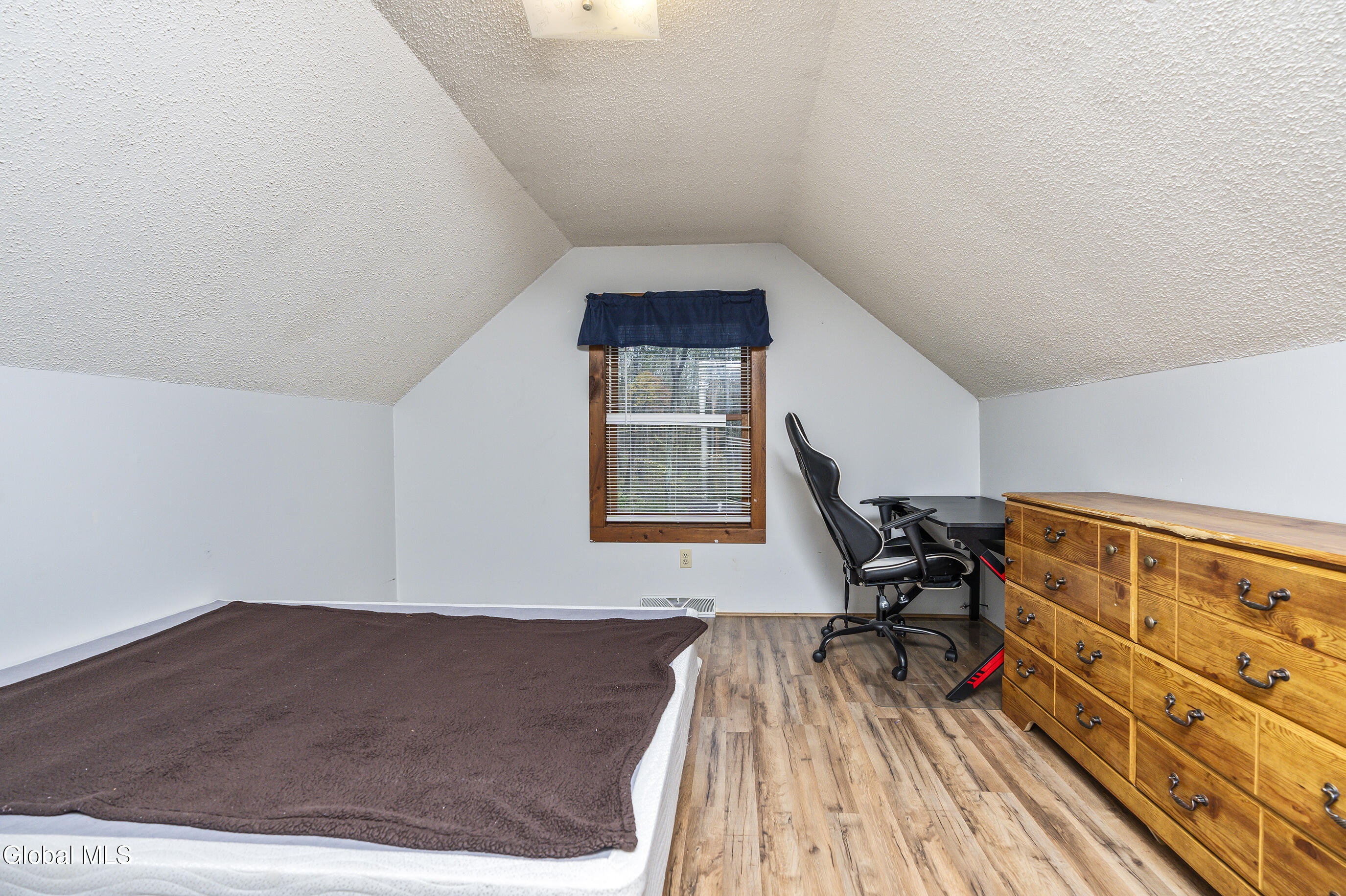 80 Collabeck Road New Scotland, NY 12158 - Photo 13 of 26 056-80-Collabeck-Road-Feura-Bush-NY-1206