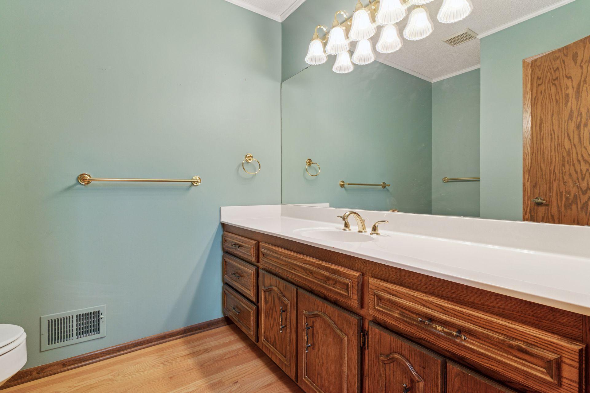 6713 West 82nd Street Bloomington, MN 55438 - Photo 12 of 41