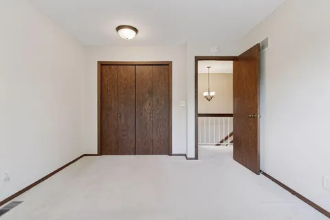 $299,900 | 6713 West 82nd Street, Bloomington, MN 55438