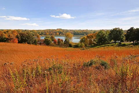 $299,900 | 6713 West 82nd Street, Bloomington, MN 55438