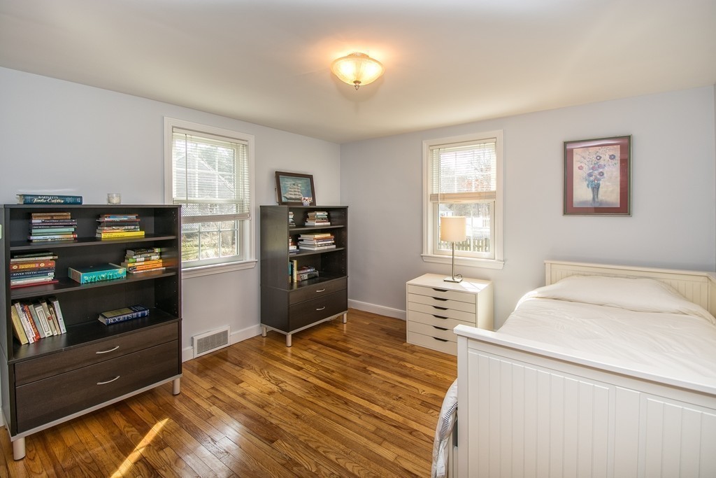 14 Jackson Road Scituate, MA 02066 - Photo 11 of 20