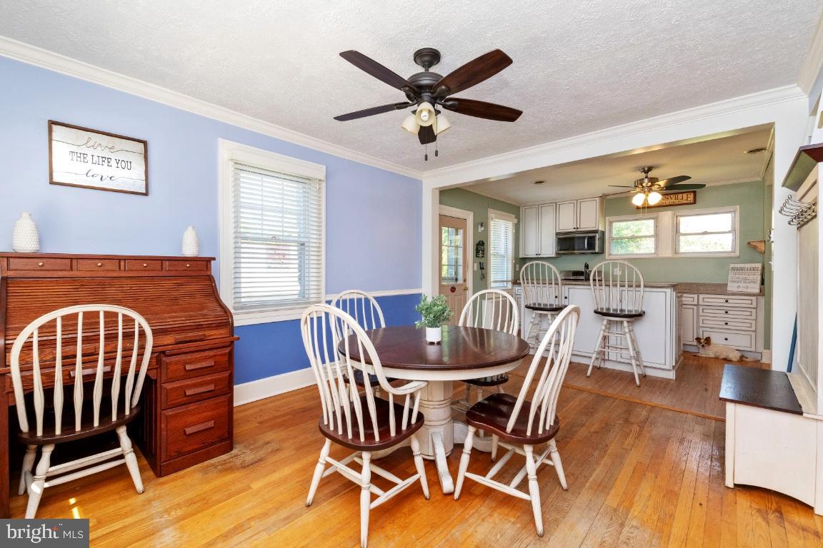 1300 Ridge Road Catonsville, MD 21228 - Photo 11 of 39 Open to kitchen