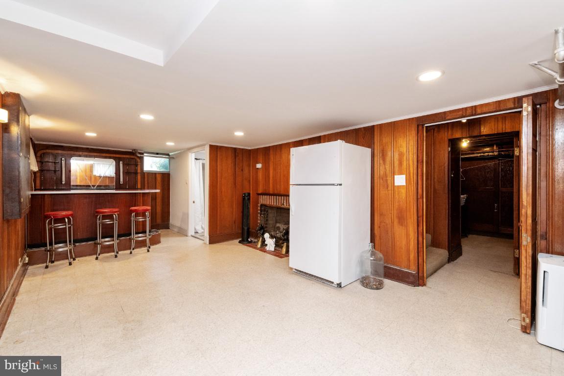 1300 Ridge Road Catonsville, MD 21228 - Photo 28 of 39 Lower level family room