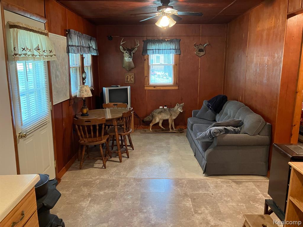 5400 Allen Road Alger, MI 48610 - Photo 7 of 34