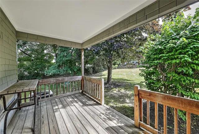 $479,000 | 12 Valley Lane, Unit 12, Portsmouth, RI 02871