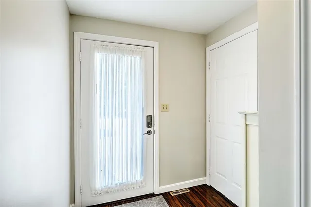 $479,000 | 12 Valley Lane, Unit 12, Portsmouth, RI 02871