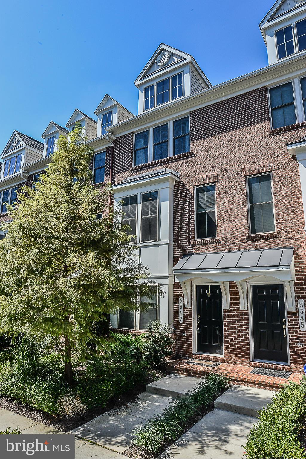 3347 Kemper Road Arlington, VA 22206 - Photo 1 of 28 Exterior (Front)